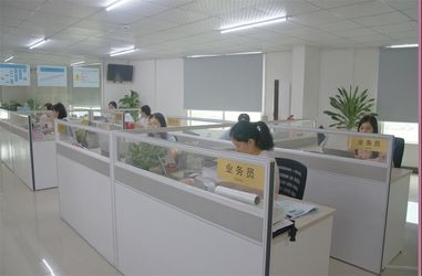 La CINA Dongguan Yuanfeng Plastic Jewelry Co., Ltd.